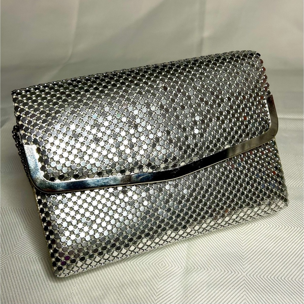 Silver Mesh Chain Mail Evening Bag/Purse w/Chain strap -Disco/80's-NYE-Vintage